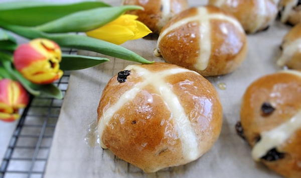 Hot Cross Buns Hot Cross Buns