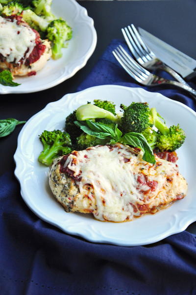Easy Baked Chicken Parmesan Easy Baked Chicken Parmesan