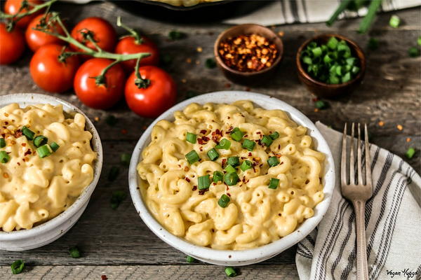 Vegan Mac n Cheese Vegan Mac n Cheese