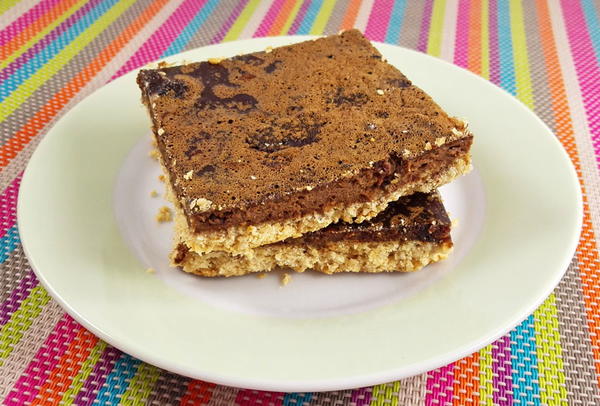 Baked Carob Oatmeal Bars Baked Carob Oatmeal Bars