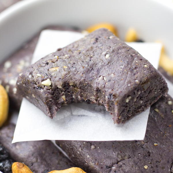 No Bake Blueberry Protein Bar No Bake Blueberry Protein Bar