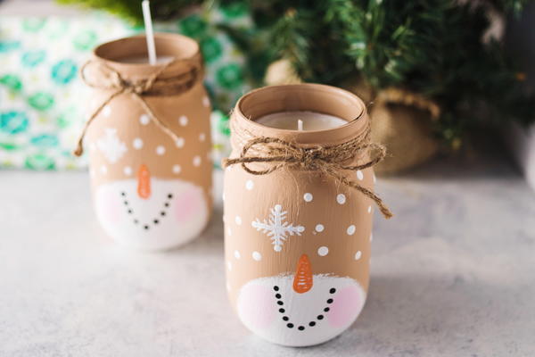 Adorable Snowman Mason Jar Candle