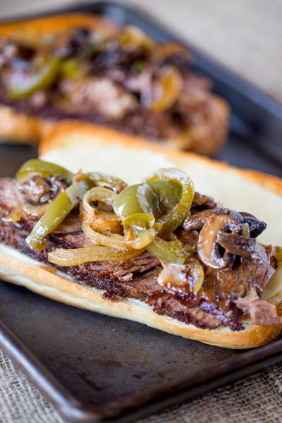 Slow Cooker Philly Cheese Steak Sandwiches Slow Cooker Philly Cheese Steak Sandwiches
