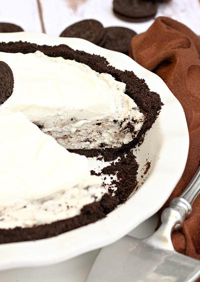 No-Bake Cookies and Cream Pie Recipe