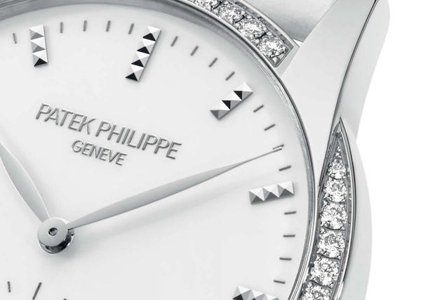 Patek Philippe Ladies Calatrava 7122 Review Patek Philippe Ladies Calatrava 7122 Review