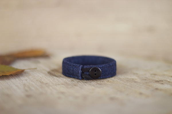 UPCYCLED DENIM BRACELET_1