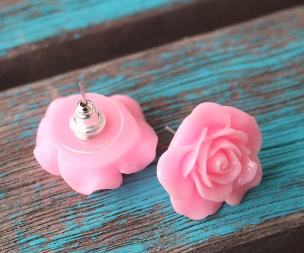 Rose DIY Resin Earrings Rose DIY Resin Earrings