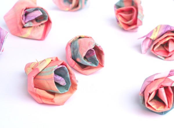 How to Fold Napkin Flowers How to Fold Napkin Flowers