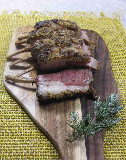 Rack of Lamb in Parmesan Crust Rack of Lamb in Parmesan Crust