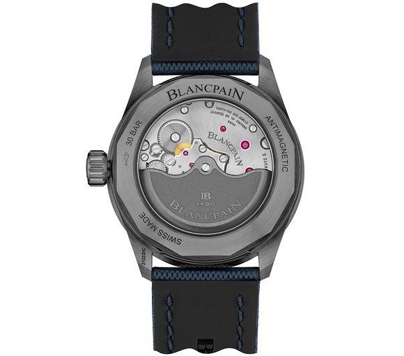 Review: Blancpain Fifty Fathoms Bathyscaphe, Now Featuring a Grey Ceramic Case Review: Blancpain Fifty Fathoms Bathyscaphe, Now Featuring a Grey Ceramic Case