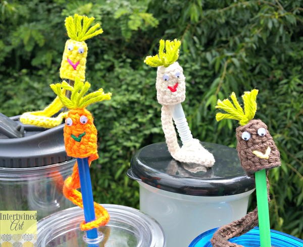 Pineapple Straw Buddies Pineapple Straw Buddies