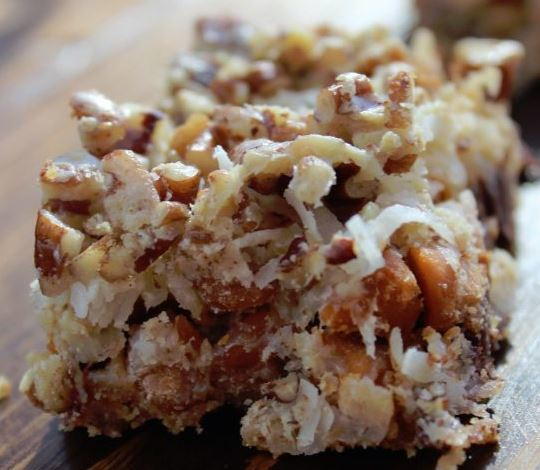 Slow Cooker Seven Layer Magic Cookie Bars Slow Cooker Seven Layer Magic Cookie Bars