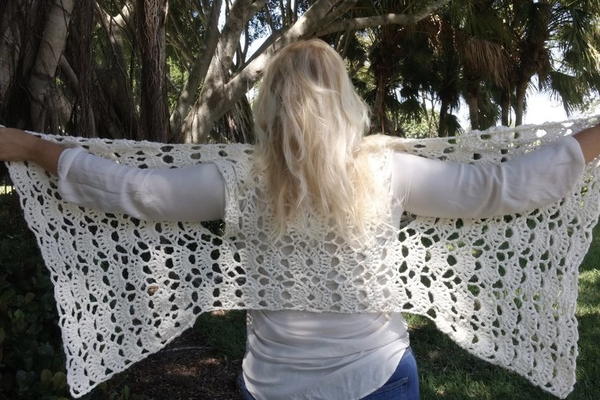 Claire Tender Crochet Vest Claire Tender Crochet Vest