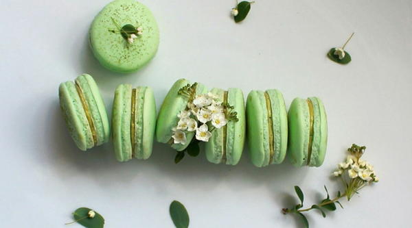 Matcha Green Tea Macarons Matcha Green Tea Macarons