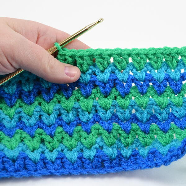 V Double Crochet Stitch Tutorial