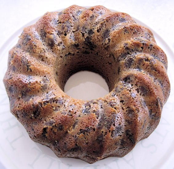 A Cake Made of Raisins A Cake Made of Raisins