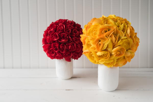 DIY Floral Mason Jar Centerpiece DIY Floral Mason Jar Centerpiece