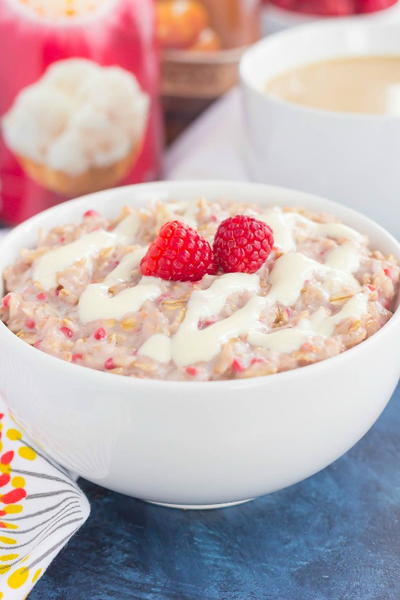 Raspberry Cheesecake Swirl Oatmeal Raspberry Cheesecake Swirl Oatmeal