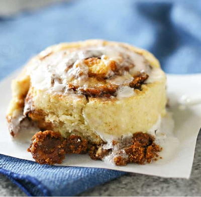 Caramel Macchiato Cinnamon Rolls