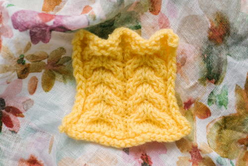 How to Knit the Cherry Blossom Cable Stitch How to Knit the Cherry Blossom Cable Stitch