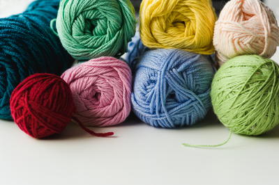 Fiber Fundamentals: How to Pick Yarn for Knitting Fiber Fundamentals: How to Pick Yarn for Knitting
