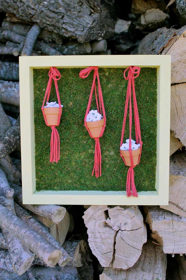 Spring Mini Flower Pot Moss Decor Spring Mini Flower Pot Moss Decor