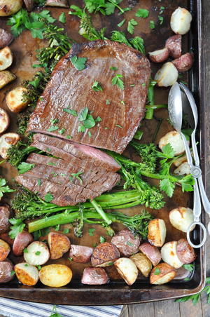 Sheet Pan Flank Steak with Crispy Potatoes and Broccolini