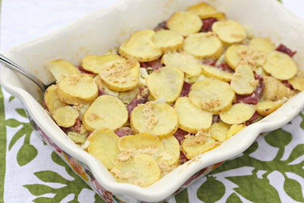 Irish Corned Beef and Potato Casserole Irish Corned Beef and Potato Casserole