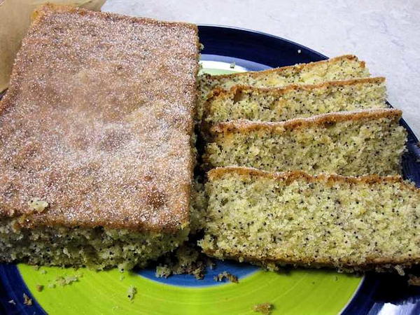 Lemon and Poppy Seed Cake Lemon and Poppy Seed Cake
