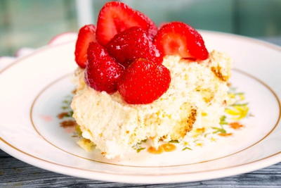 No Bake Strawberry Shortcake Bars