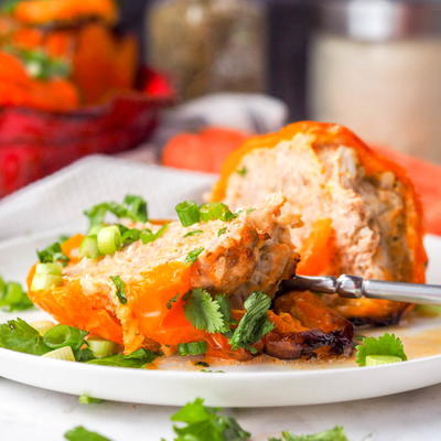 Chicken and Carrot Stuffed Peppers Chicken and Carrot Stuffed Peppers