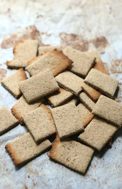 Savory Italian Tigernut Flour Crackers Savory Italian Tigernut Flour Crackers
