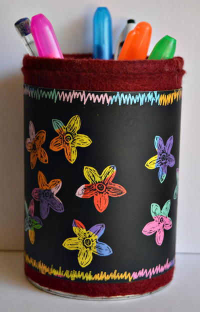 Scratch Art DIY Pencil Holder Scratch Art DIY Pencil Holder