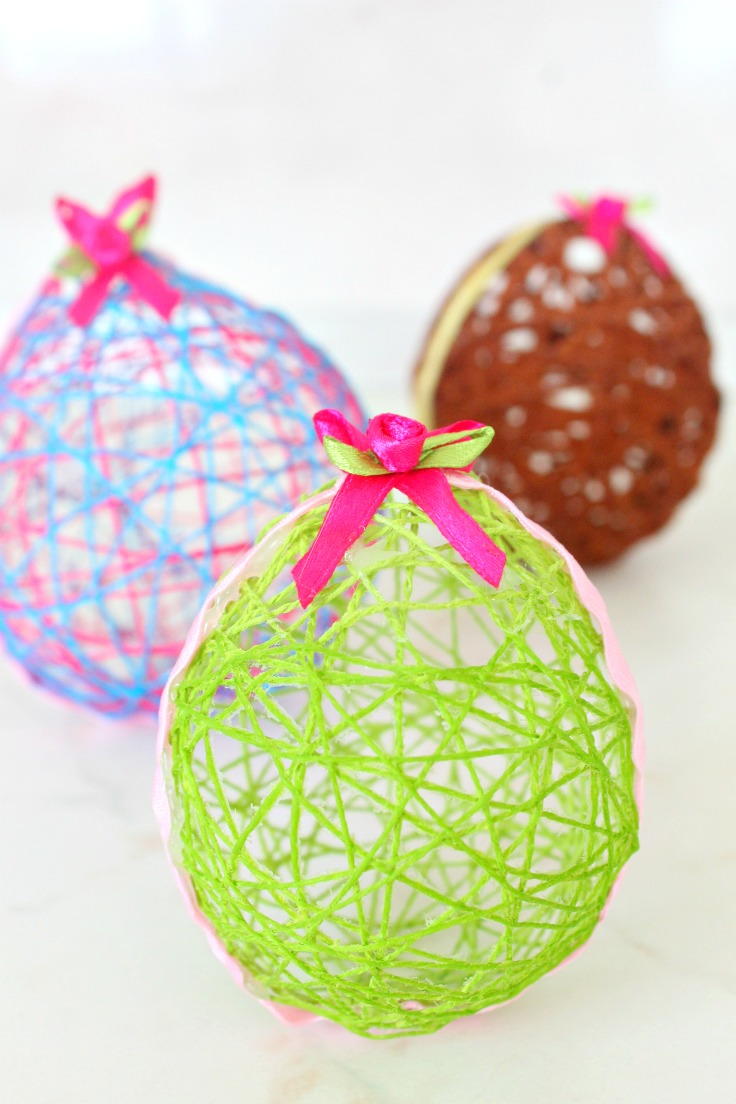 string easter eggs with liquid starch