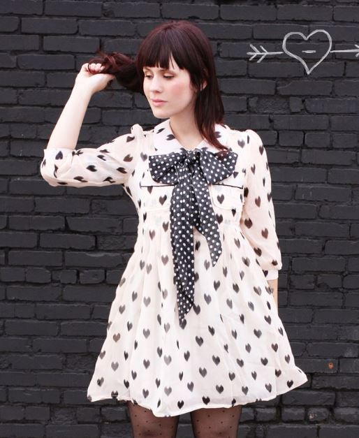 10 Minute Sixties-Inspired Bow 10 Minute Sixties-Inspired Bow