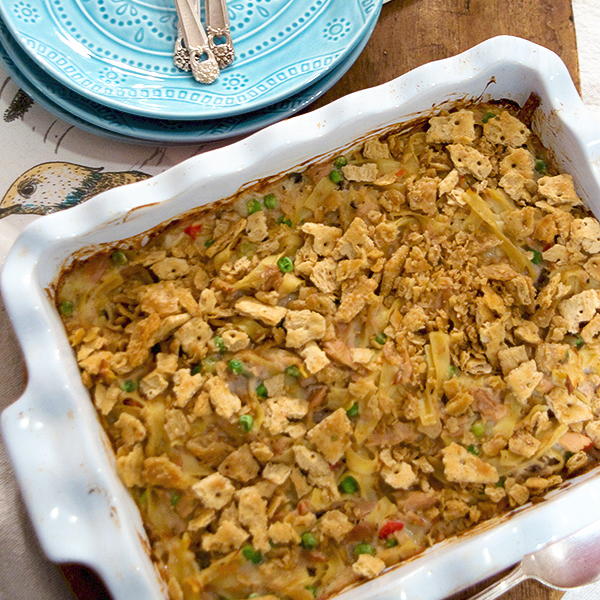 1950s Family-Favorite Tuna Casserole 1950s Family-Favorite Tuna Casserole