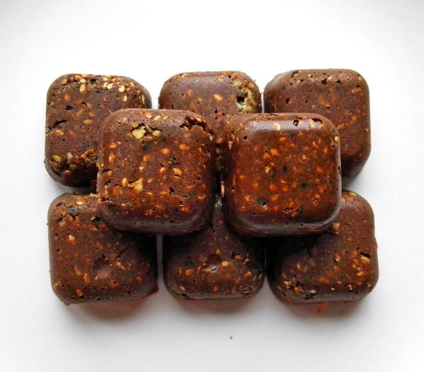 Raw Vegan Chocolate Hemp Protein Bars Raw Vegan Chocolate Hemp Protein Bars