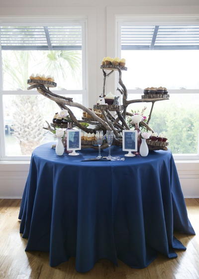 Driftwood Cupcake Display Driftwood Cupcake Display