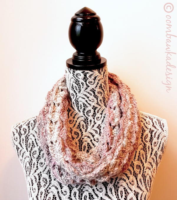 Perfectly Puzzled Cowl Perfectly Puzzled Cowl