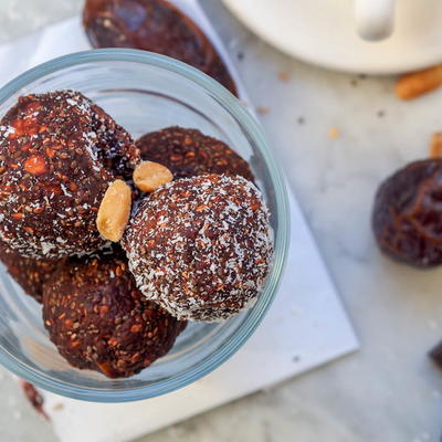 Vegan Chocolate Coconut Balls Vegan Chocolate Coconut Balls