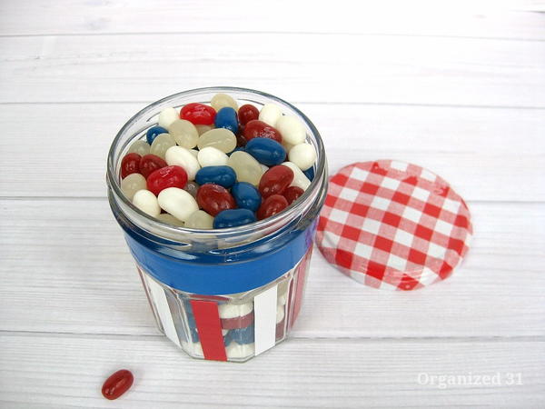 Easy Patriotic Upcycled Jar Easy Patriotic Upcycled Jar
