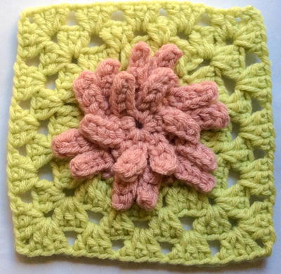 Aster Flower Granny Square