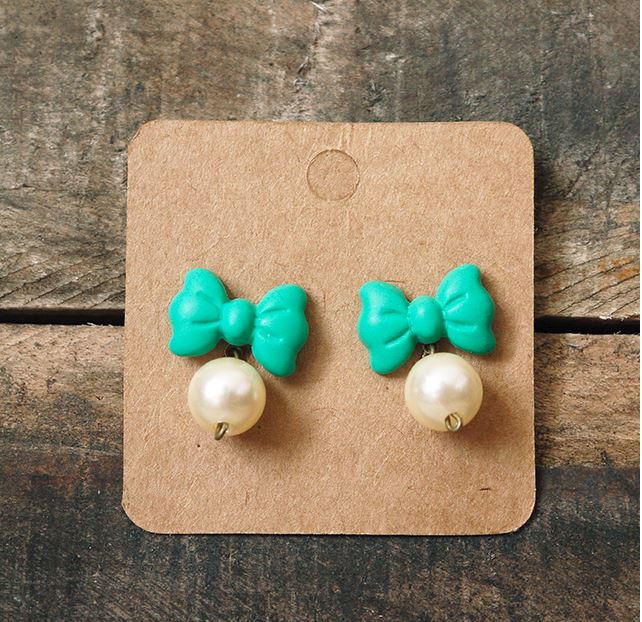 Bow and Pearls Earrings Bow and Pearls Earrings