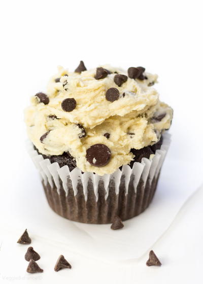 Chocolate Chip Cookie Dough Cupcakes