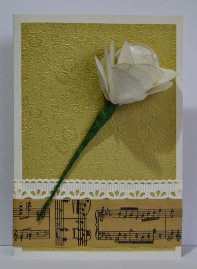 Romantic DIY Paper Rose Wedding Favor