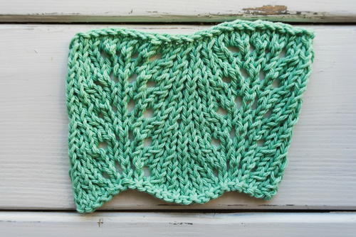 How to Knit the Little Peacock Stitch How to Knit the Little Peacock Stitch