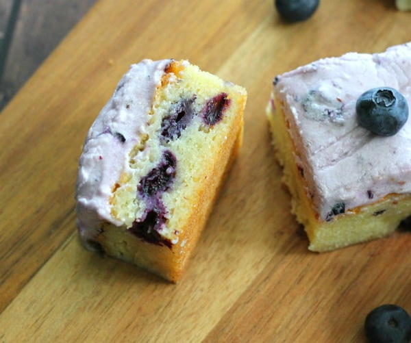 White Chocolate Blueberry Blondies White Chocolate Blueberry Blondies