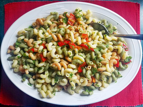 Fusilli Salad with Cilantro and Peppers Fusilli Salad with Cilantro and Peppers