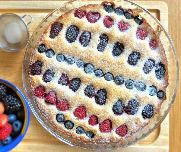 Berry Cake Berry Cake