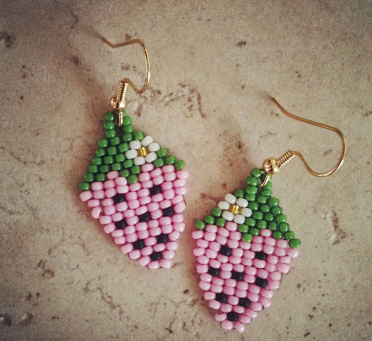 Beaded Strawberry DIY Earrings Beaded Strawberry DIY Earrings